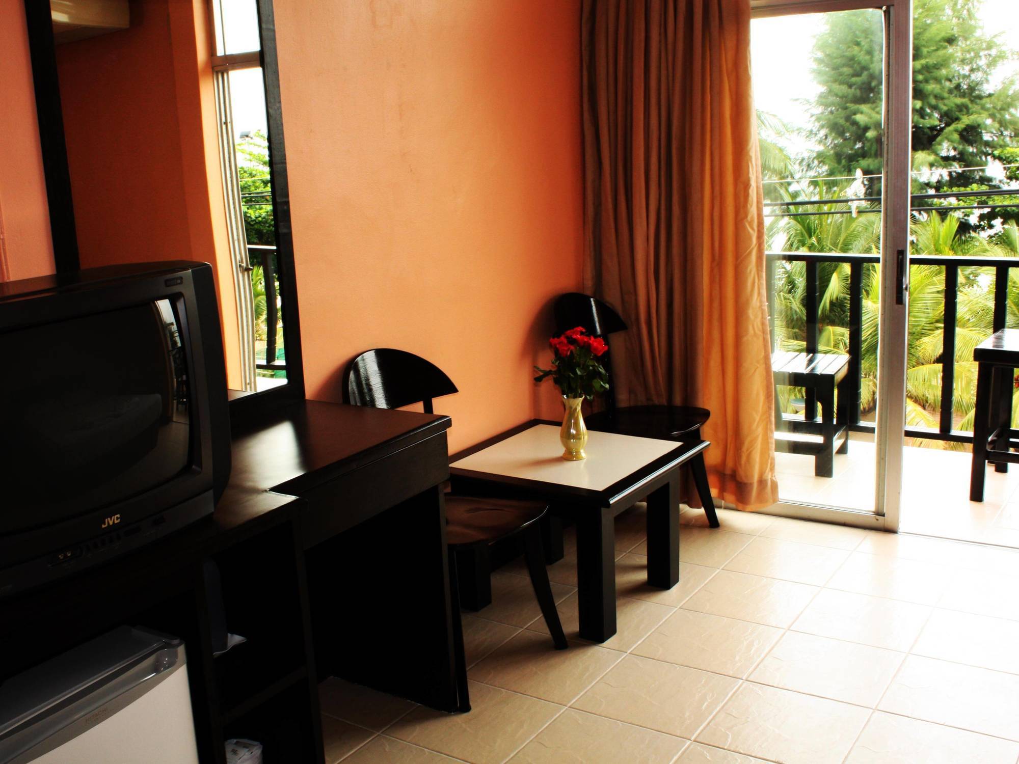 Opal House Hotel & Restaurant Ban Nong Tabaek Екстер'єр фото